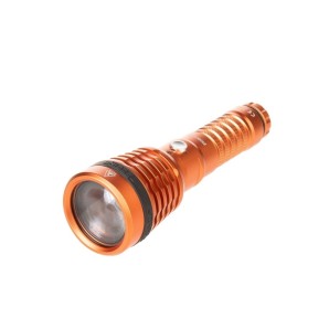 Tecline Zoom 1500 lm – czarna latarka nurkowa LED